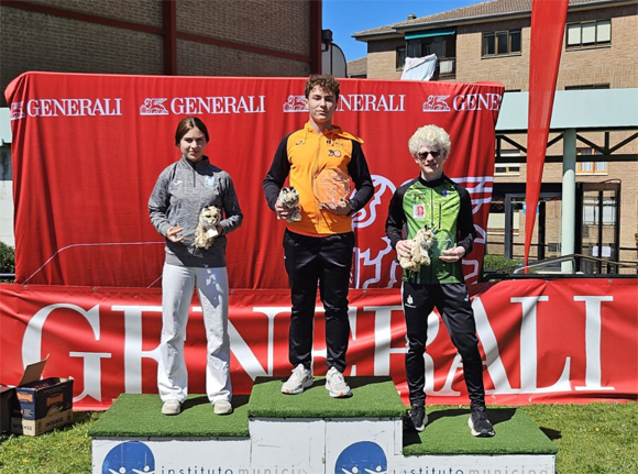 Enric Quintanilla y Jimena Hernández ganan el Campeonato de España de Promesas Paralímpicas de Atletismo